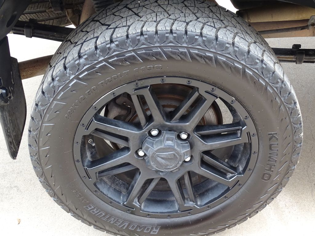 Photo 22 of this TOYOTA TUNDRA