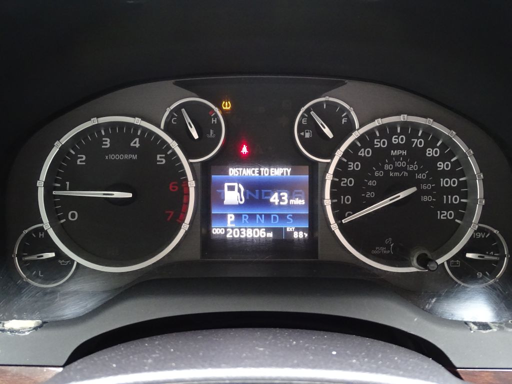 Photo 11 of this TOYOTA TUNDRA