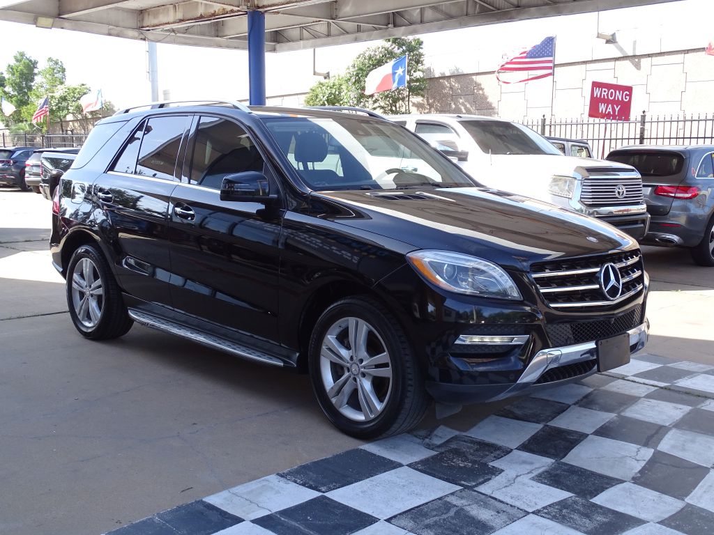 Photo 5 of this MERCEDES-BENZ ML