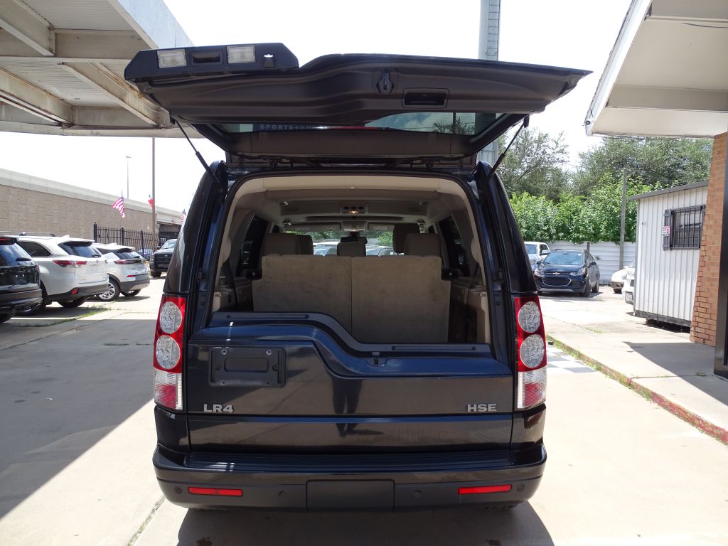 Photo 20 of this LAND ROVER LR4