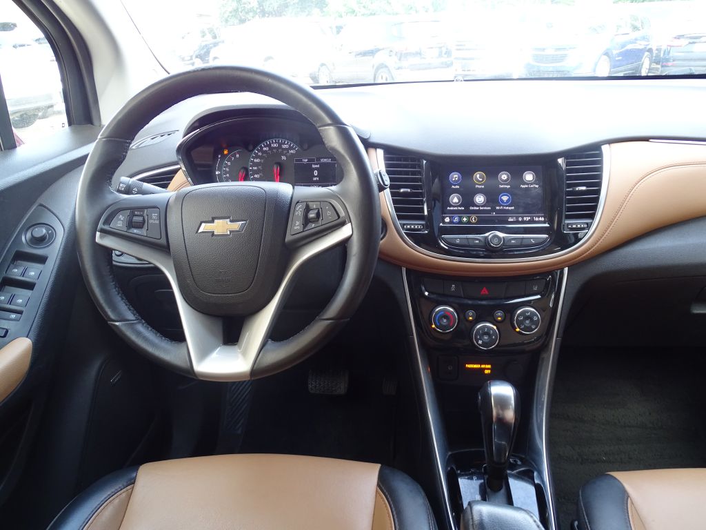 Photo 15 of this CHEVROLET TRAX