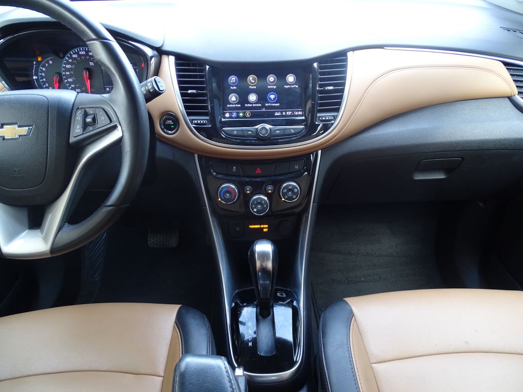 Photo 16 of this CHEVROLET TRAX