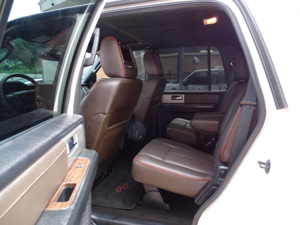 Photo 9 of this FORD EXPEDITION