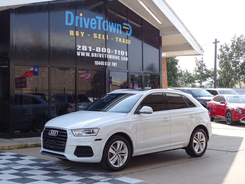 2016 AUDI Q3