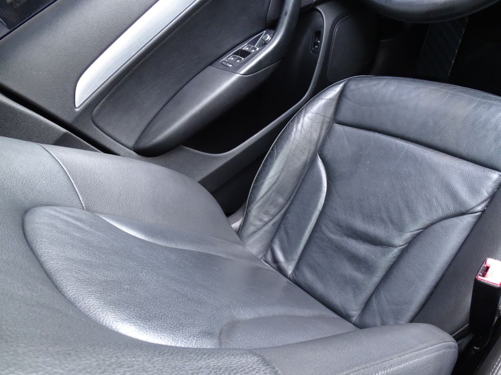 Photo 14 of this AUDI Q3