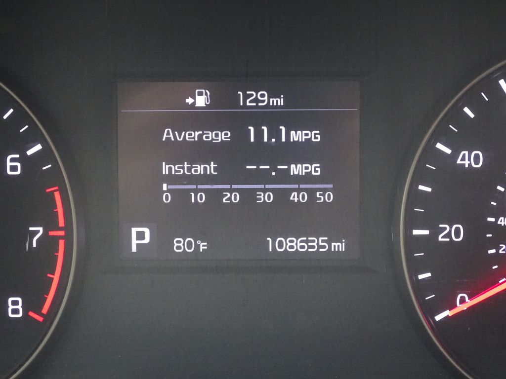 Photo 10 of this KIA CADENZA