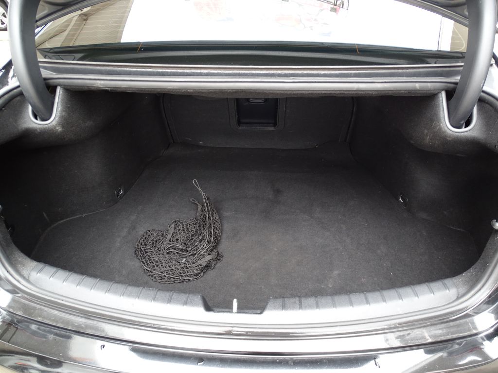 Photo 18 of this KIA CADENZA