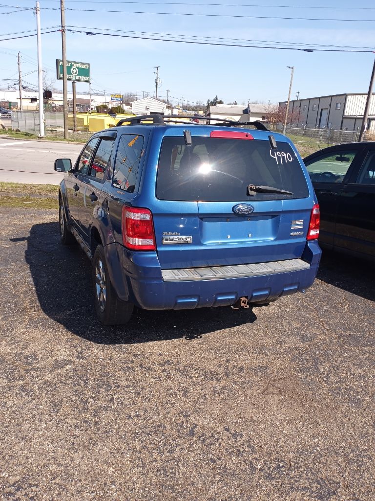 2008 FORD ESCAPE XLT for sale at Elite Auto and Truck Sales