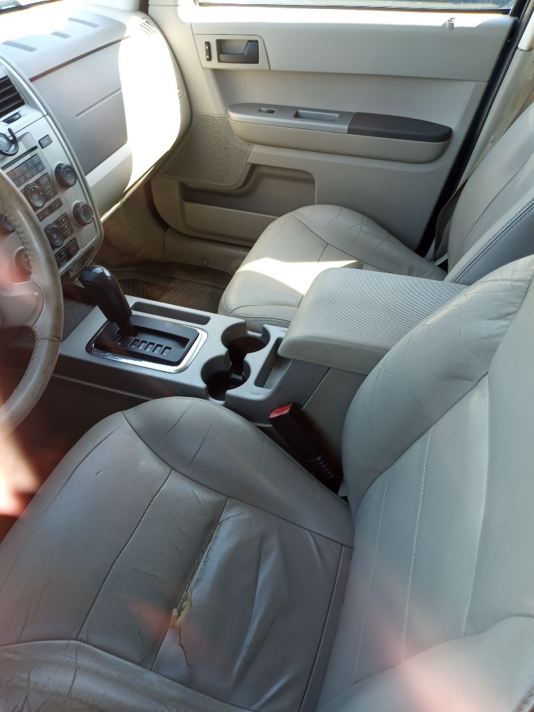 2008 FORD ESCAPE XLT for sale at Elite Auto and Truck Sales