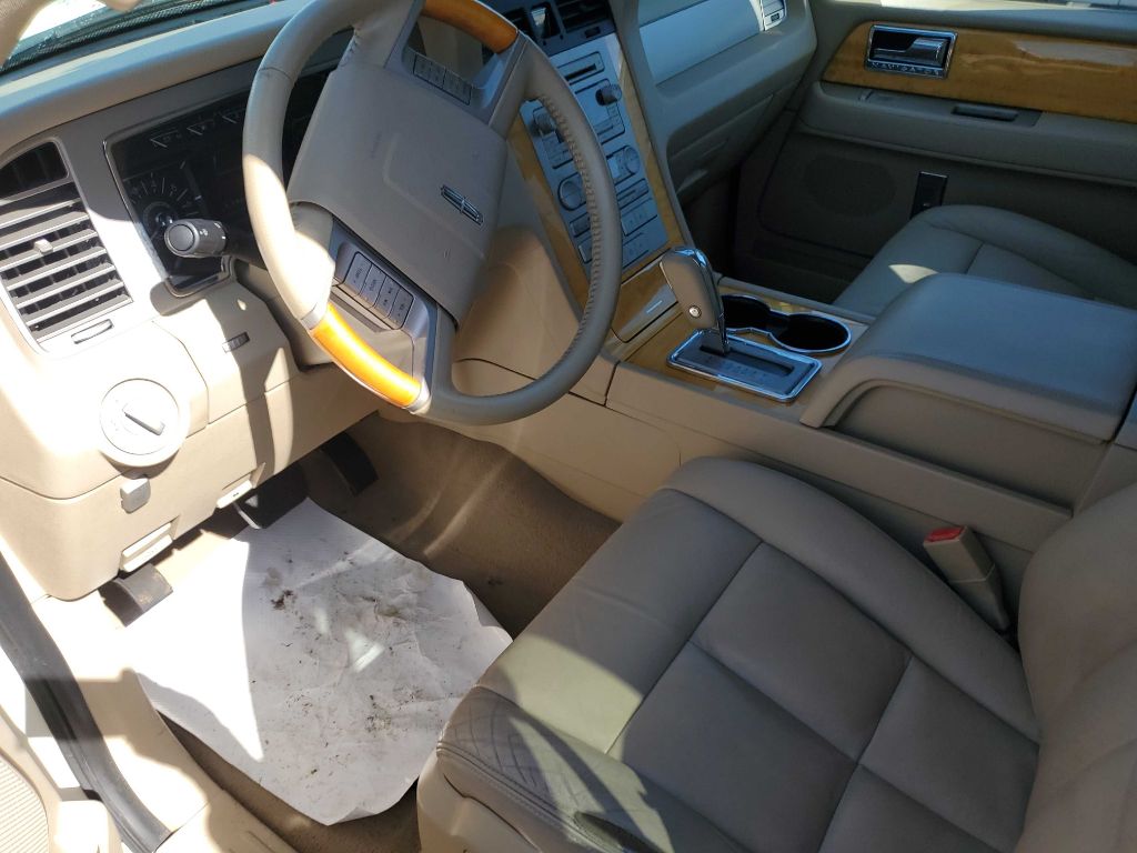 2007 LINCOLN NAVIGATOR  for sale at Elite Auto and Truck Sales