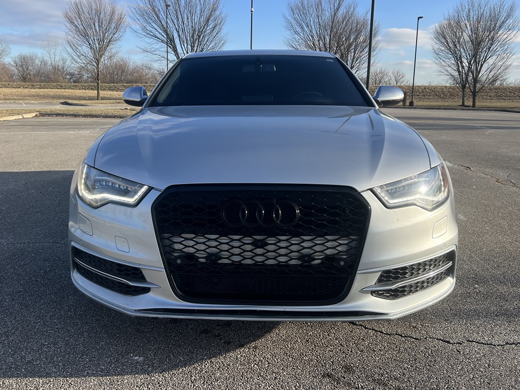 Photo 8 of this AUDI S6