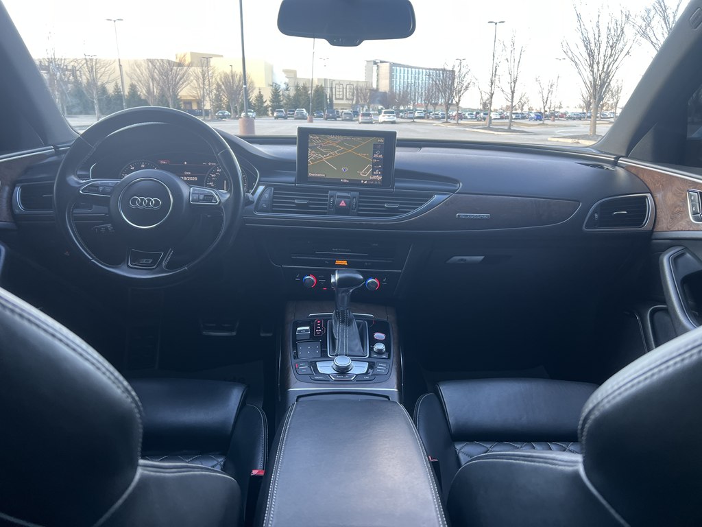 Photo 21 of this AUDI S6