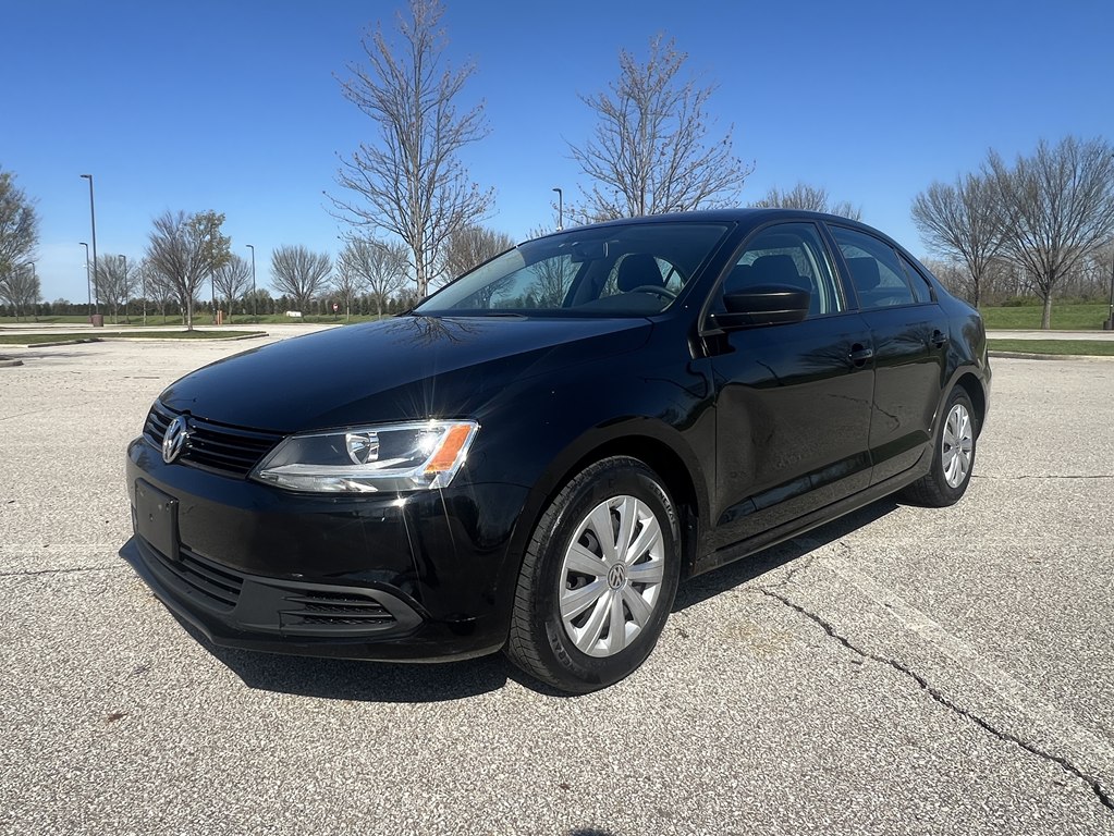 Volkswagen Jetta Base