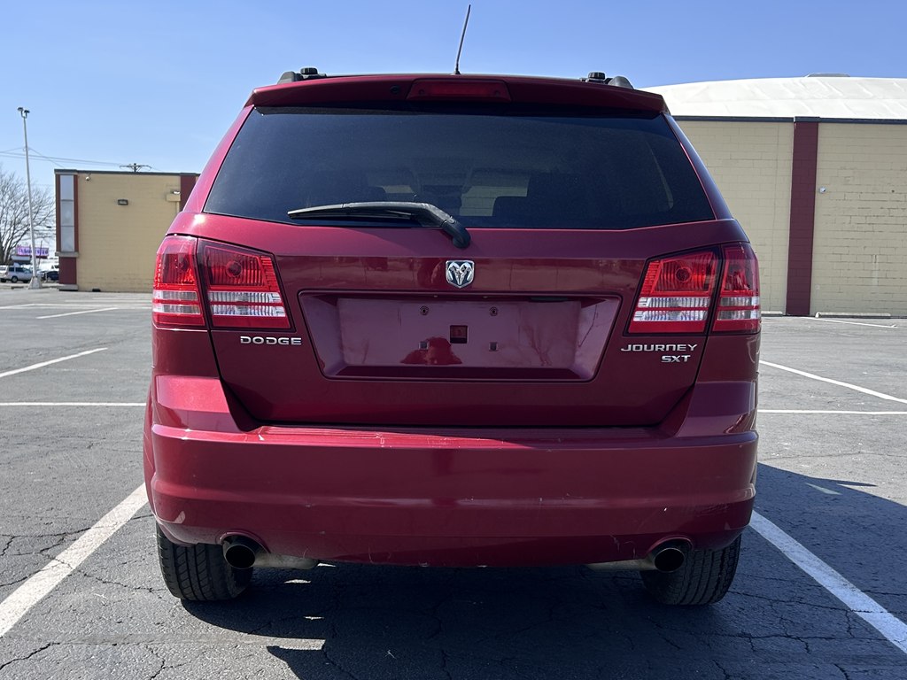 Photo 4 of this DODGE JOURNEY