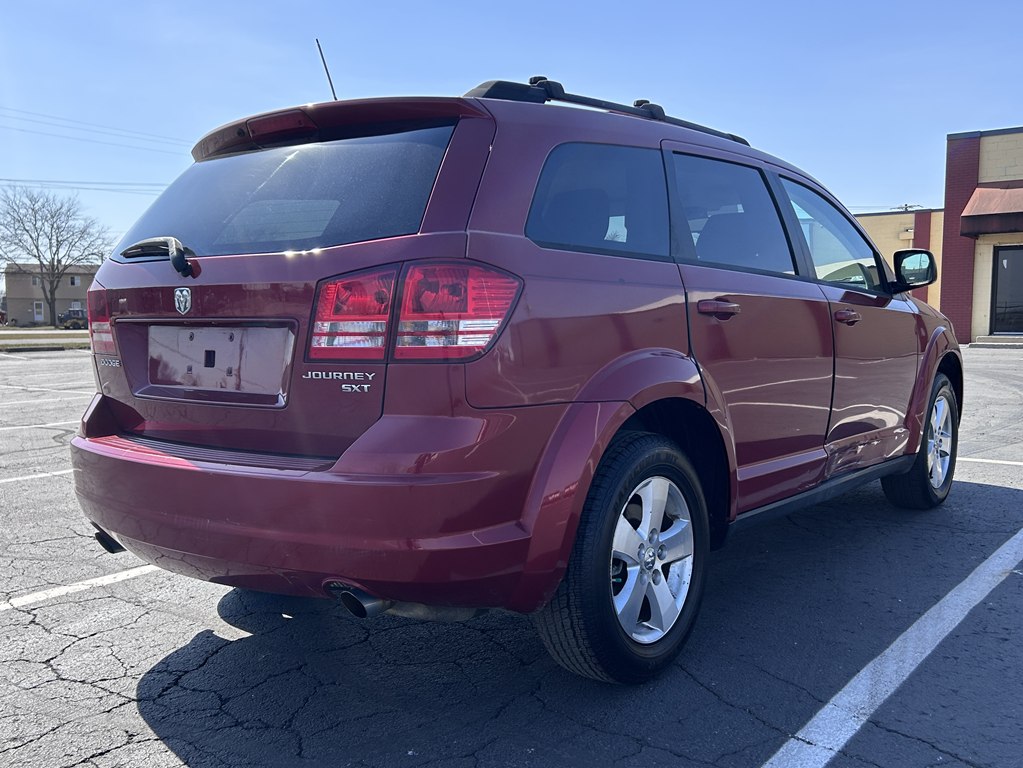 Photo 5 of this DODGE JOURNEY