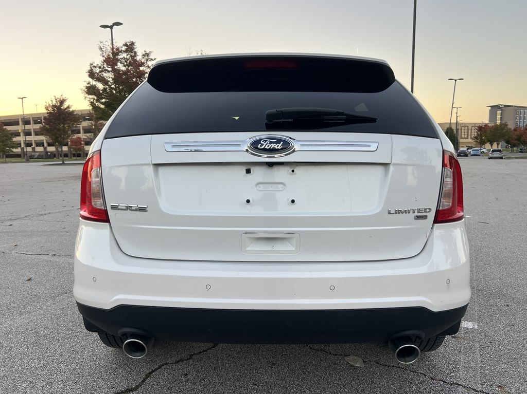 Photo 4 of this FORD EDGE