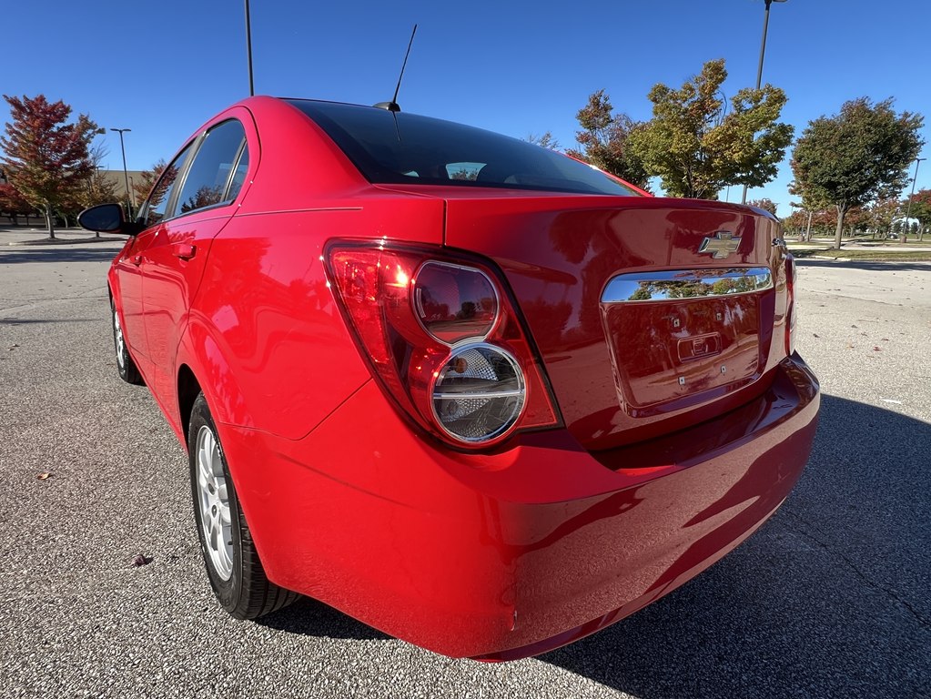 Photo 3 of this CHEVROLET SONIC