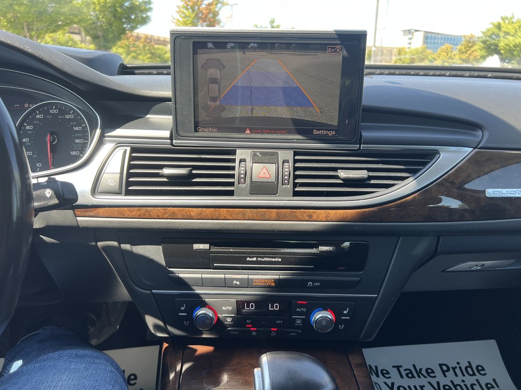 Photo 21 of this AUDI A6