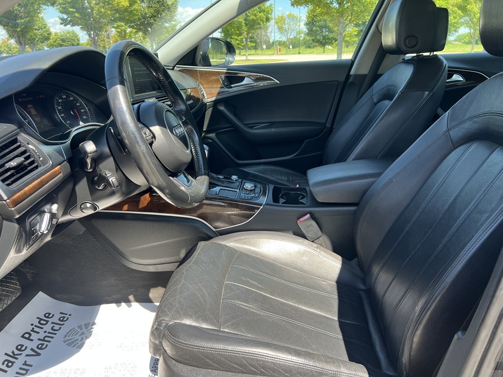 Photo 17 of this AUDI A6