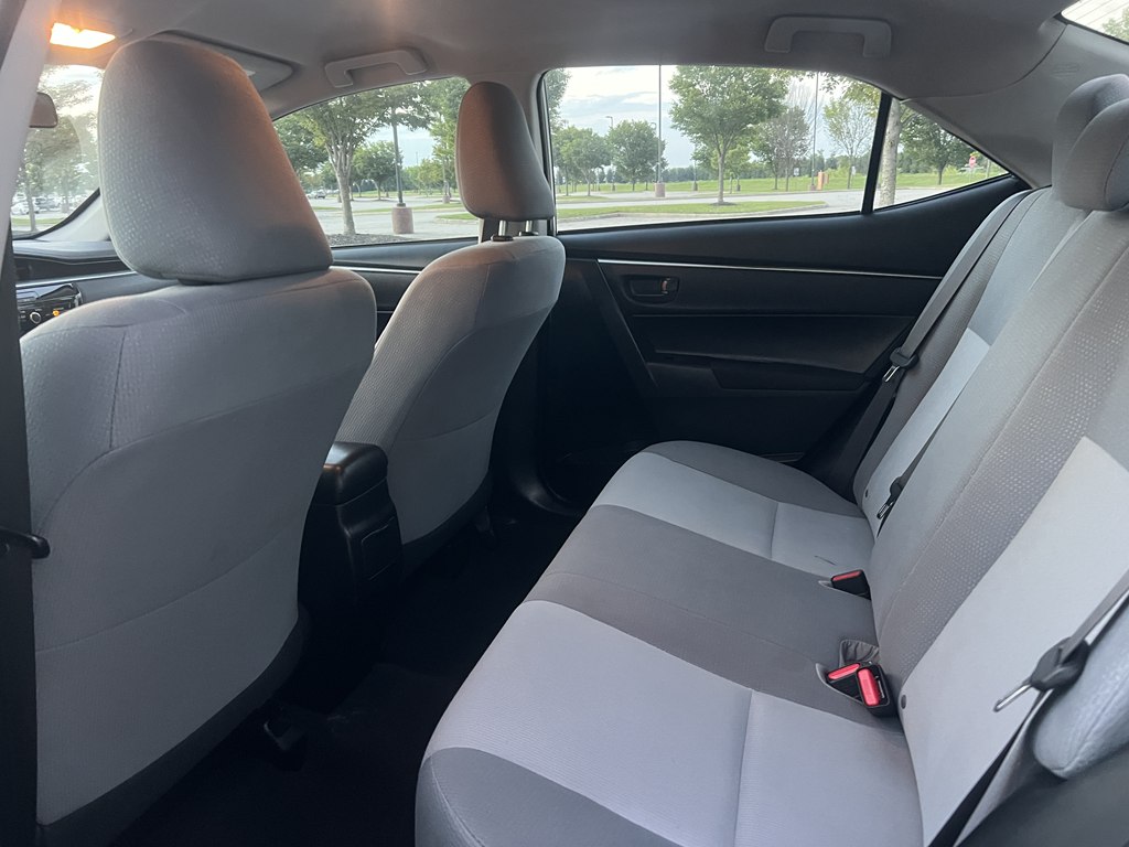 Photo 15 of this TOYOTA COROLLA