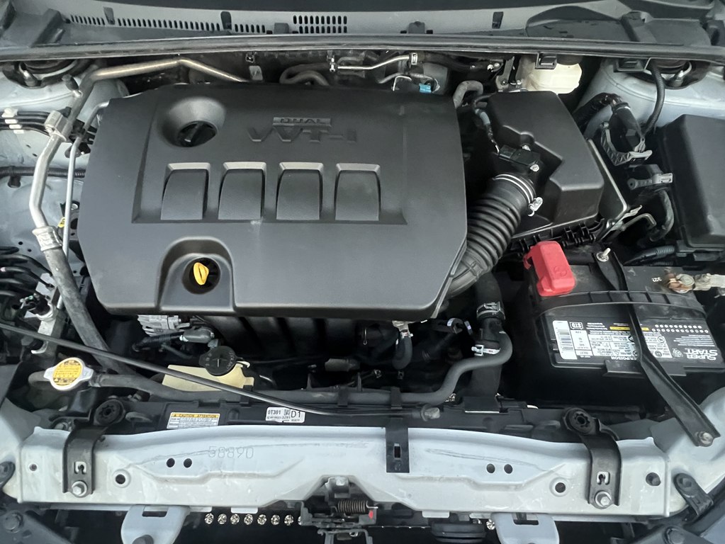Photo 9 of this TOYOTA COROLLA