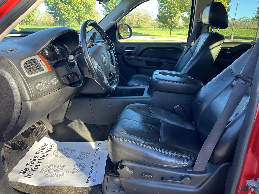 Photo 17 of this CHEVROLET AVALANCHE