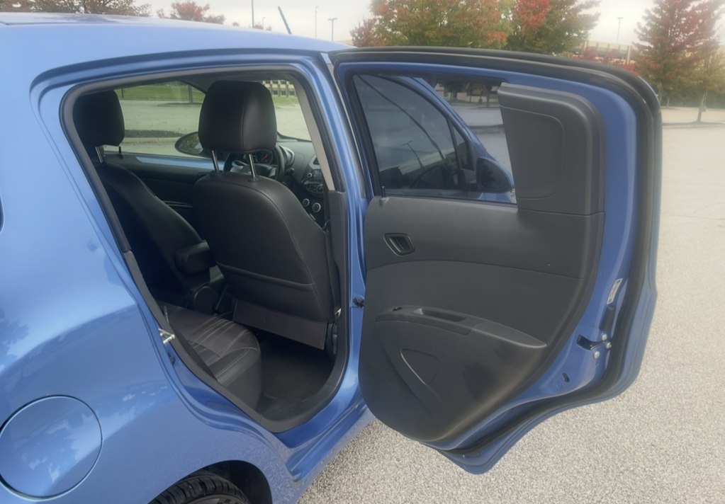 Photo 12 of this CHEVROLET SPARK