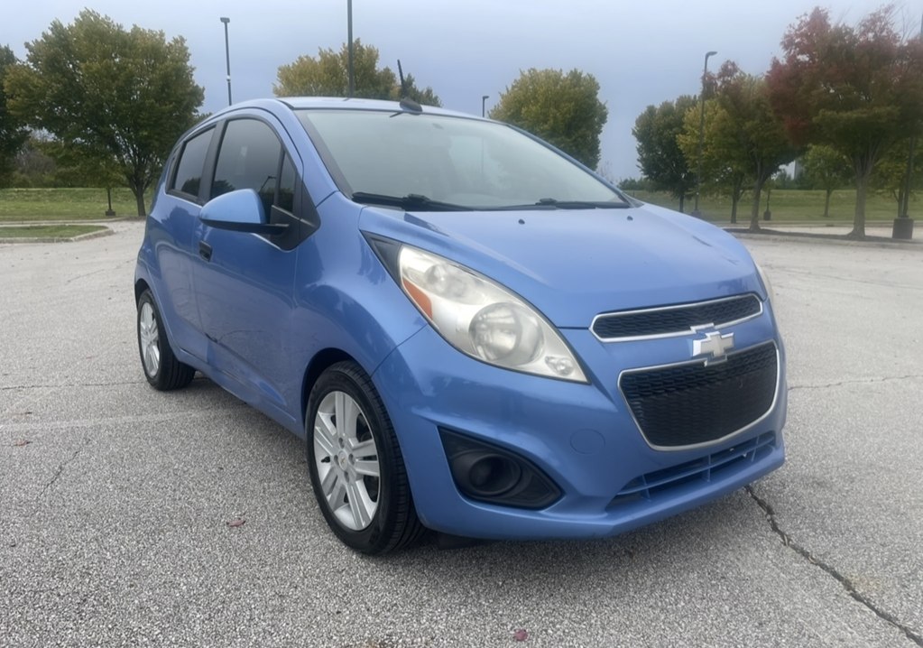 Photo 7 of this CHEVROLET SPARK