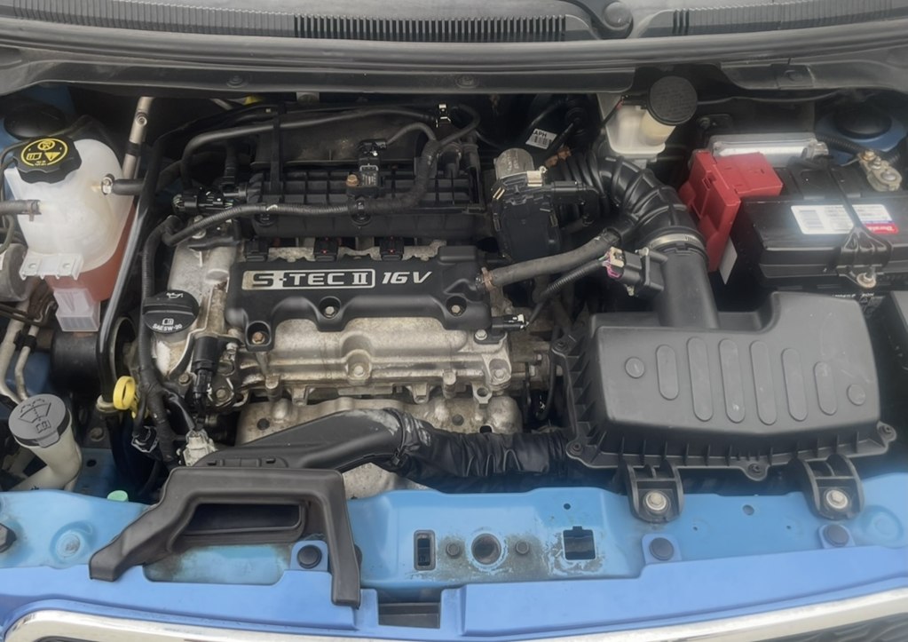 Photo 9 of this CHEVROLET SPARK