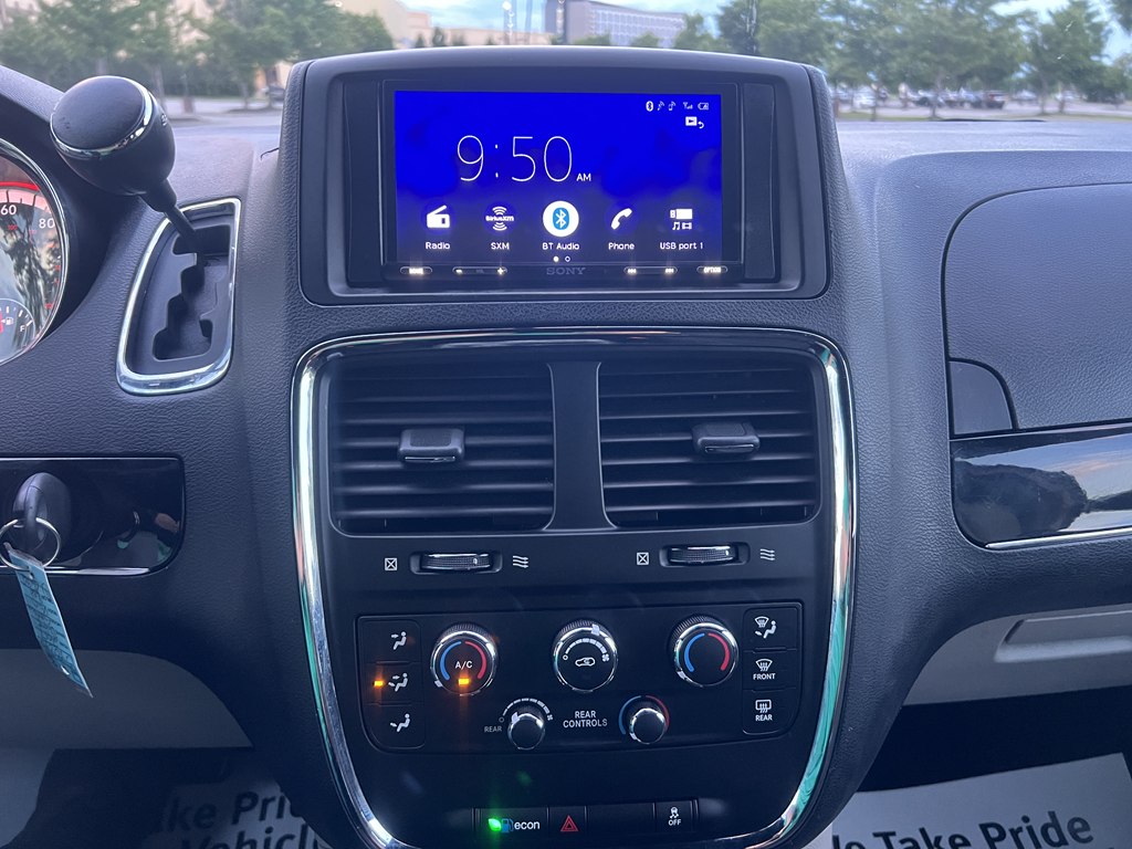 Photo 20 of this DODGE GRAND CARAVAN