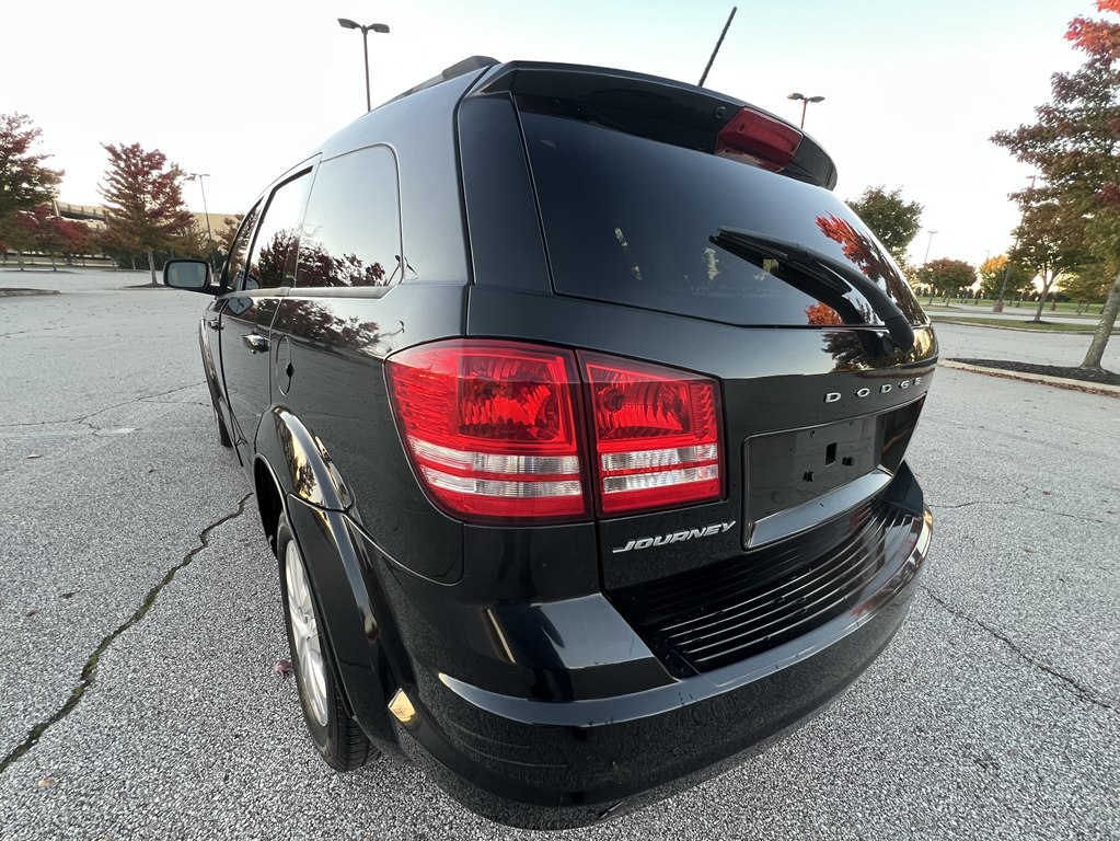 Photo 3 of this DODGE JOURNEY