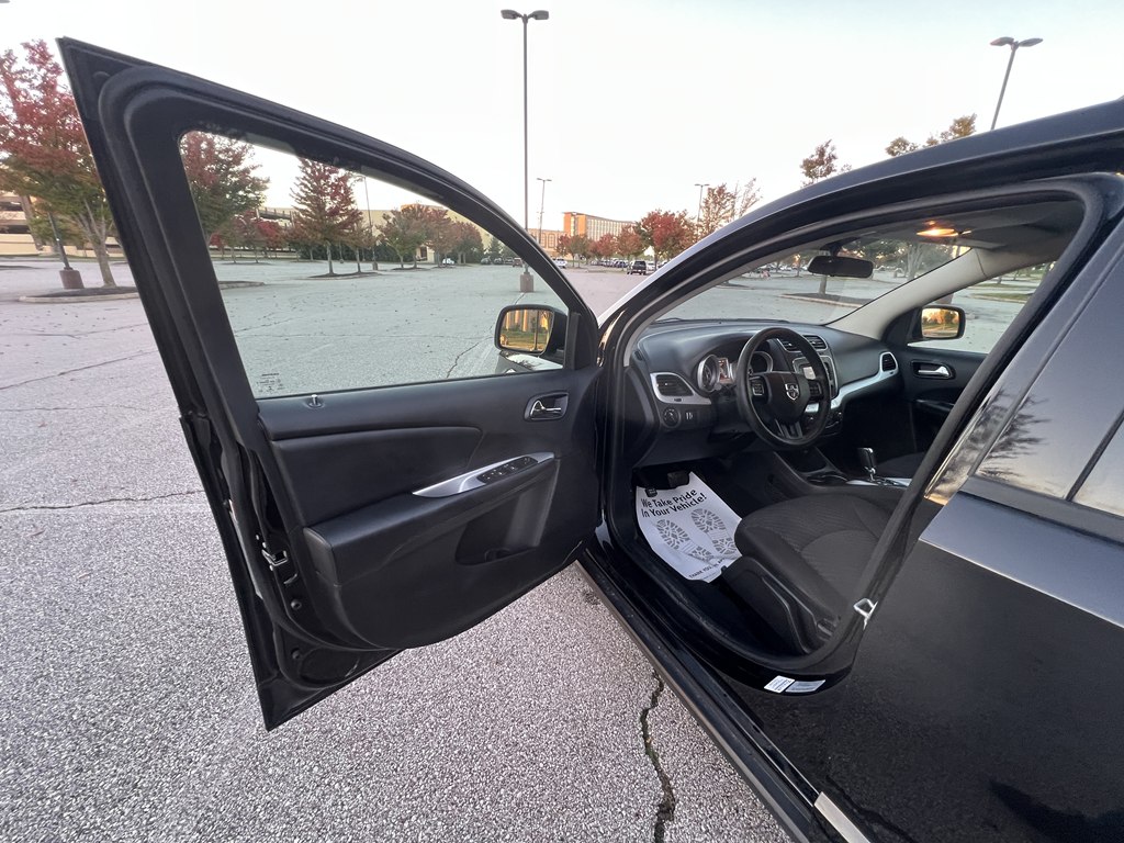 Photo 15 of this DODGE JOURNEY