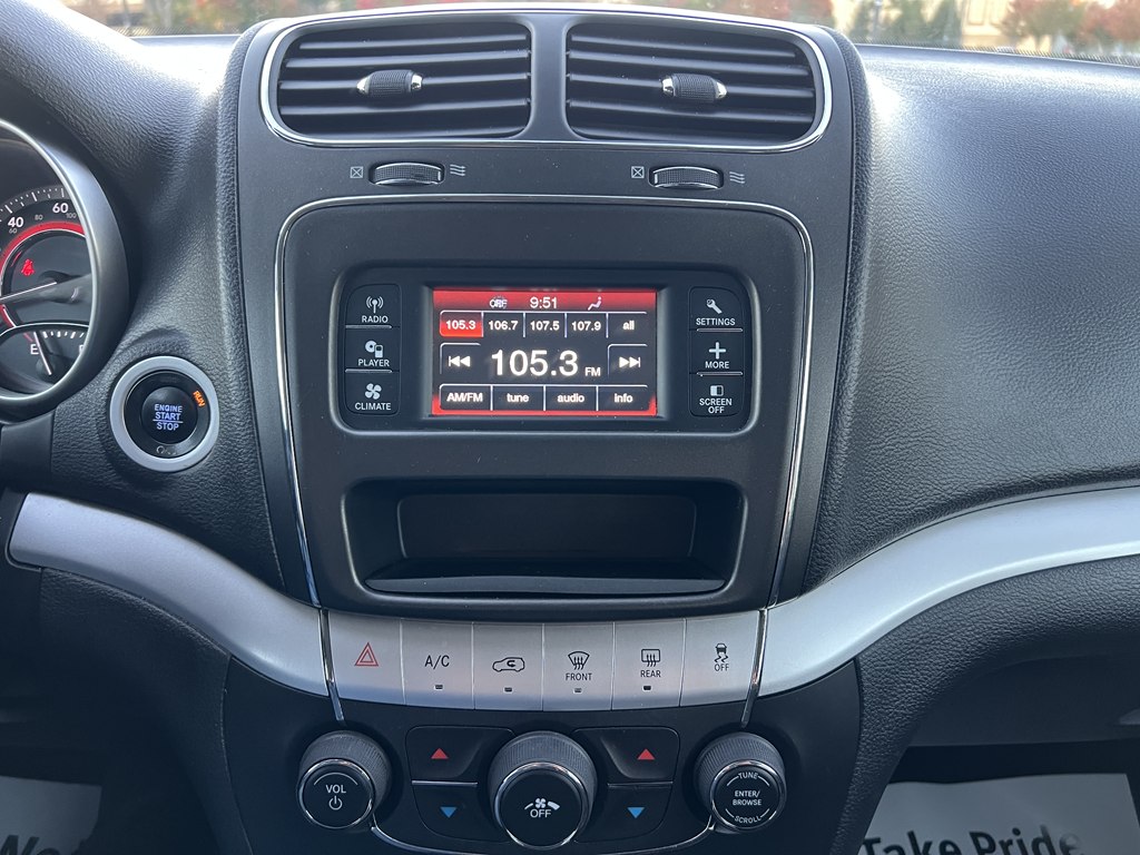 Photo 19 of this DODGE JOURNEY