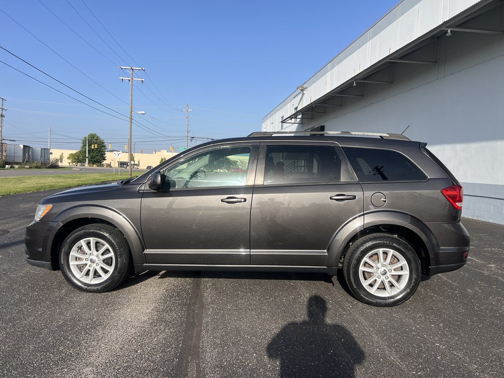 Photo 2 of this DODGE JOURNEY