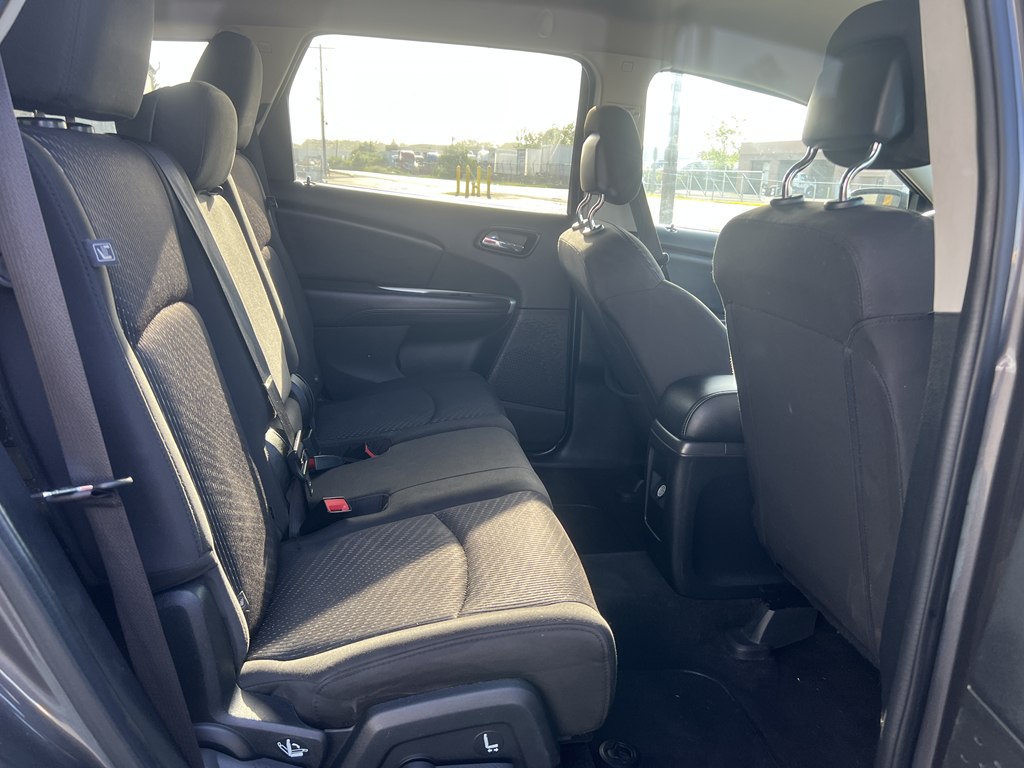 Photo 13 of this DODGE JOURNEY