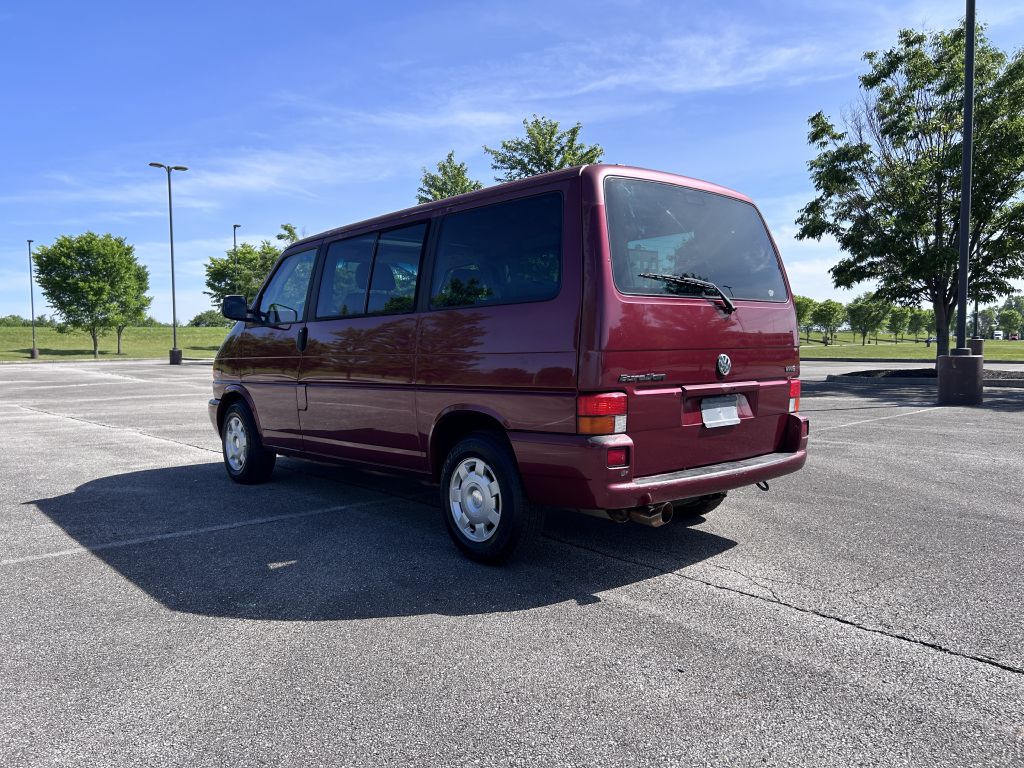 Photo 3 of this VOLKSWAGEN EUROVAN