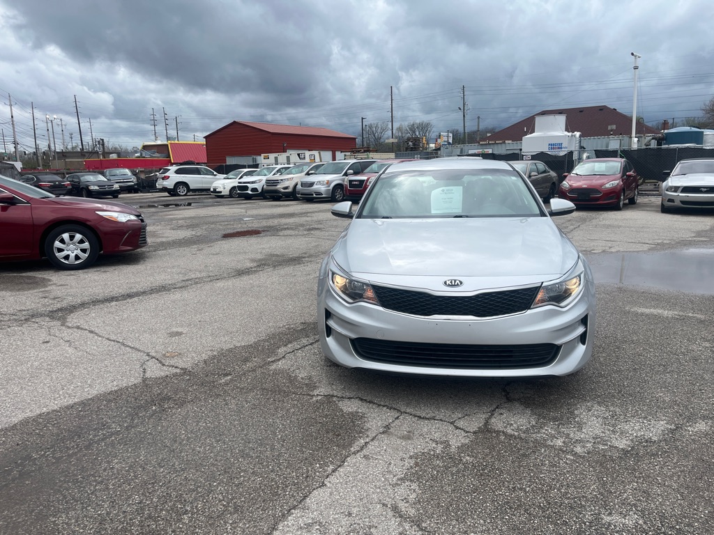 Photo 2 of this KIA OPTIMA