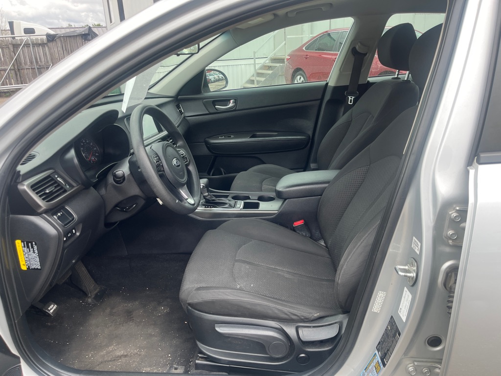Photo 7 of this KIA OPTIMA