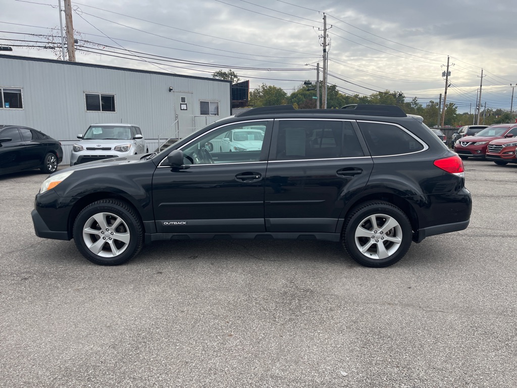 Photo 4 of this SUBARU OUTBACK