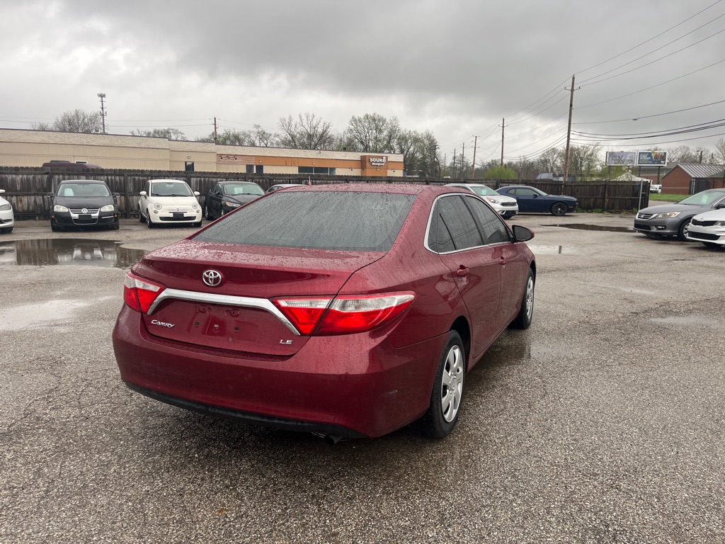 Photo 7 of this TOYOTA CAMRY