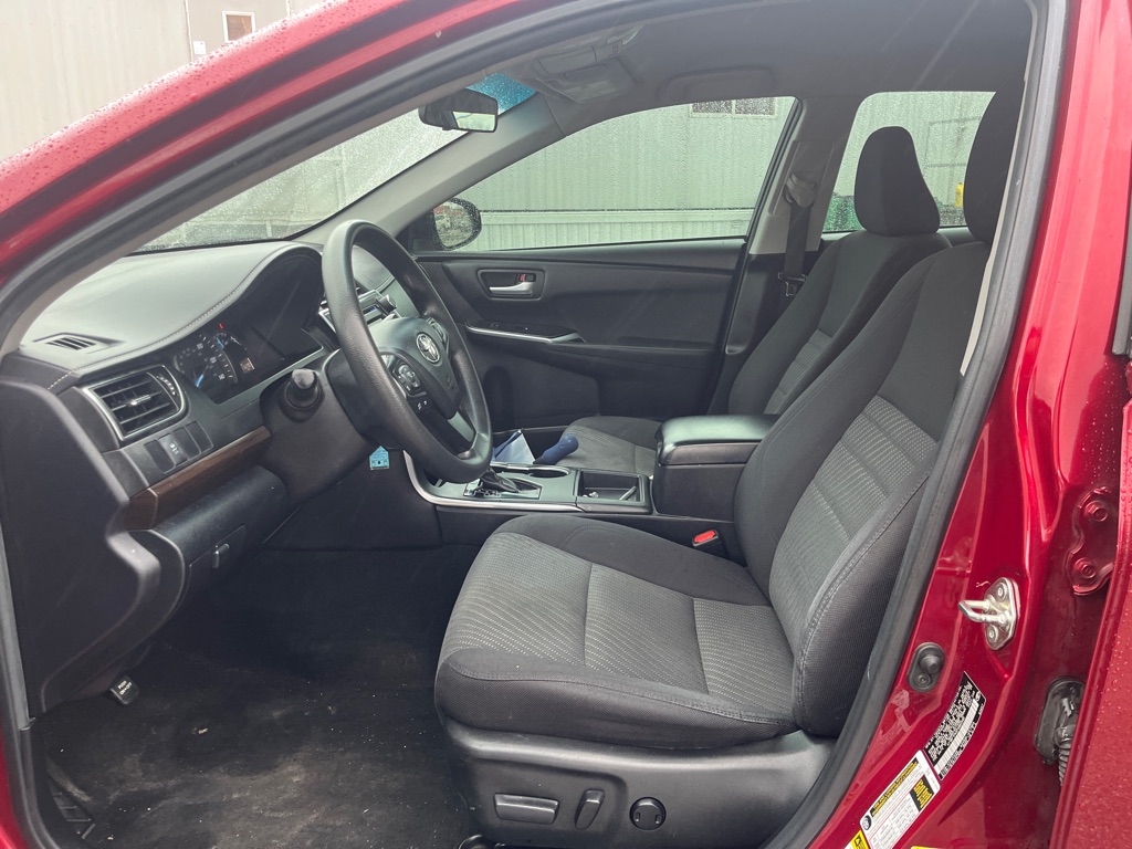 Photo 8 of this TOYOTA CAMRY