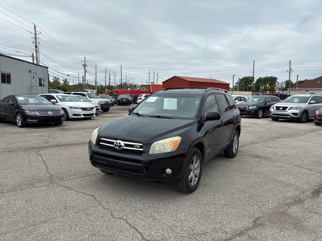 Photo 3 of this TOYOTA RAV4