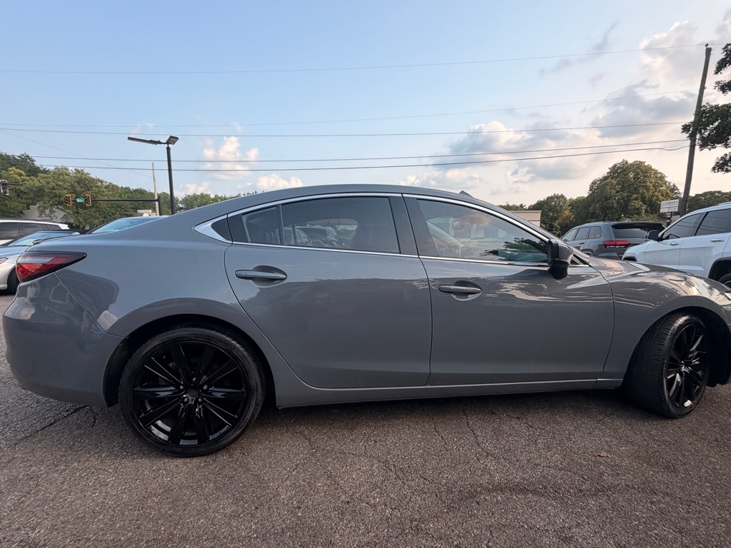 Photo 4 of this MAZDA MAZDA6