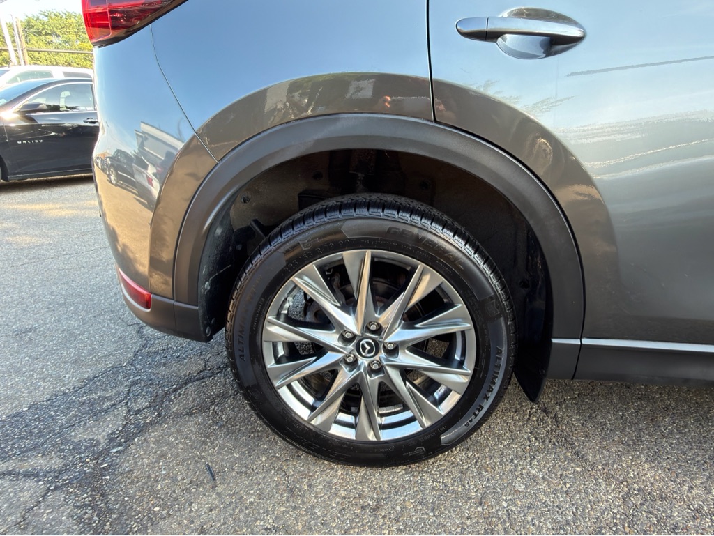 Photo 5 of this MAZDA CX-5