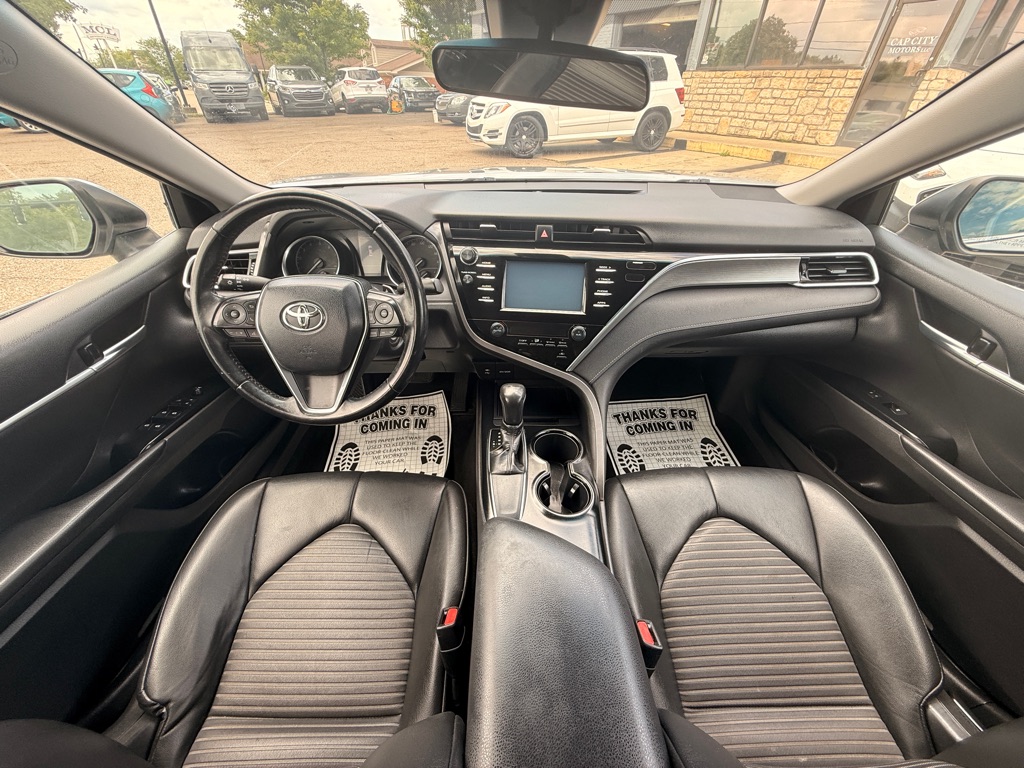 Photo 10 of this TOYOTA CAMRY