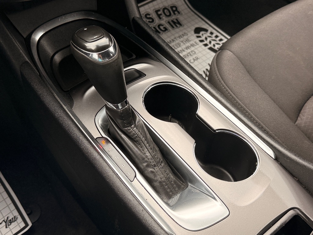 Photo 17 of this CHEVROLET MALIBU