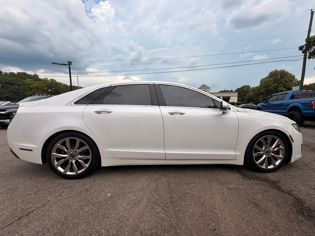 Photo 5 of this LINCOLN MKZ