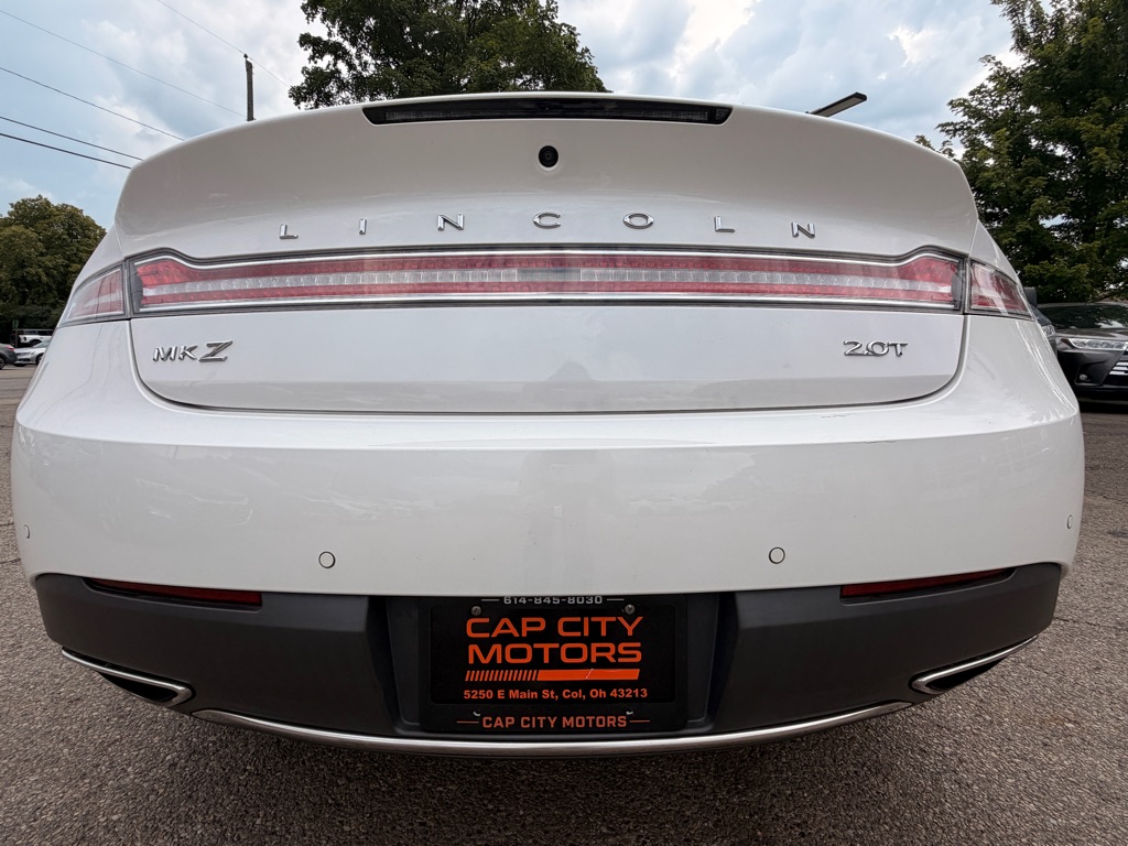 Photo 9 of this LINCOLN MKZ