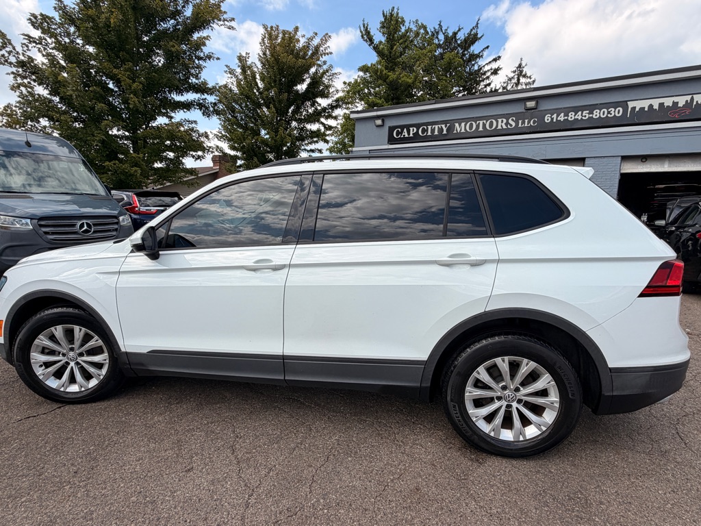 Photo 6 of this VOLKSWAGEN TIGUAN