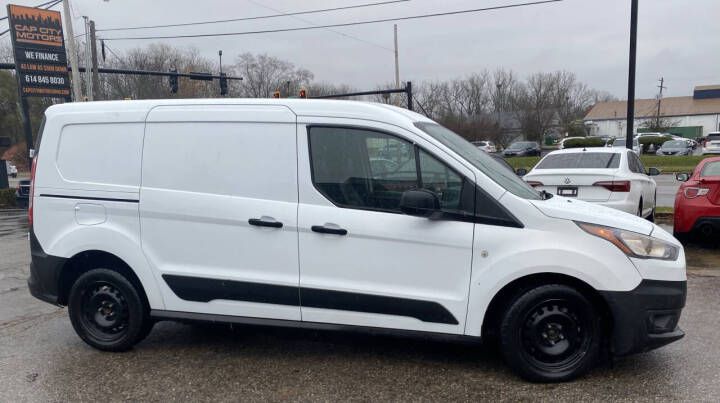 Photo 2 of this FORD TRANSIT CONNECT